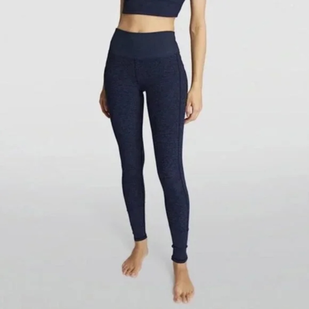 ALO Yoga High-Waist Alosoft Lounge Legging - Navy Ribbed